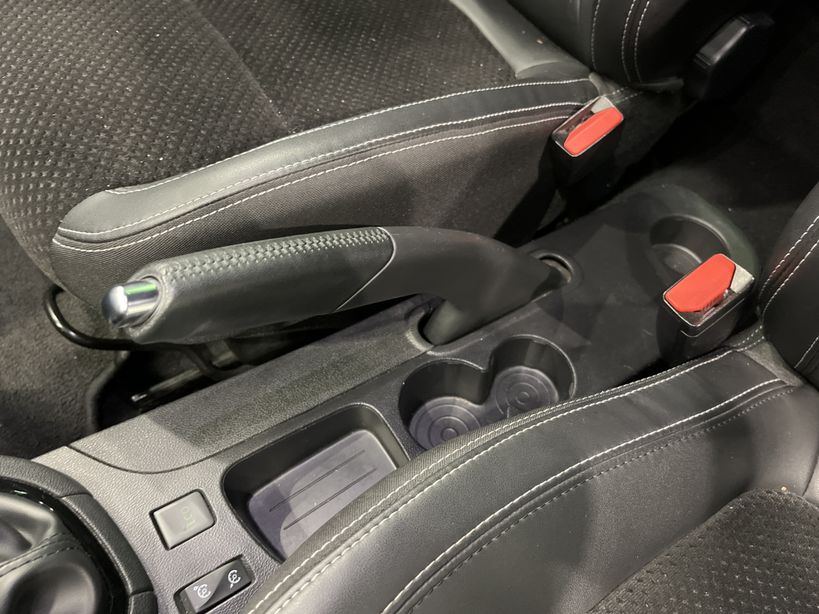 RENAULT CLIO IV 2018 - Photo n°21