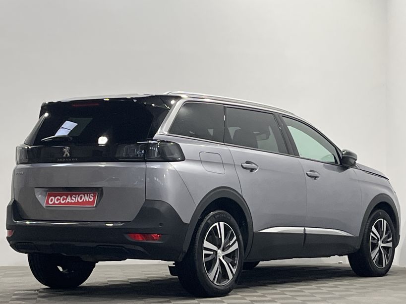 PEUGEOT 5008 2023 - Photo n°3
