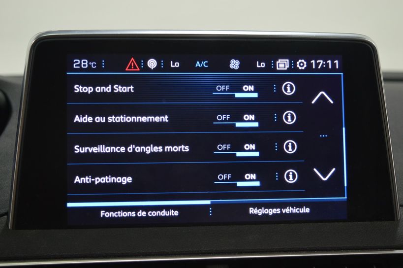PEUGEOT 5008 2018 - Photo n°20