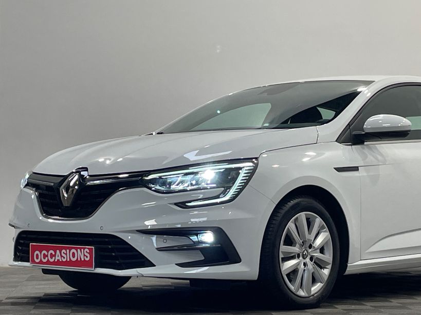 RENAULT MEGANE IV BERLINE 2021 - Photo n°43
