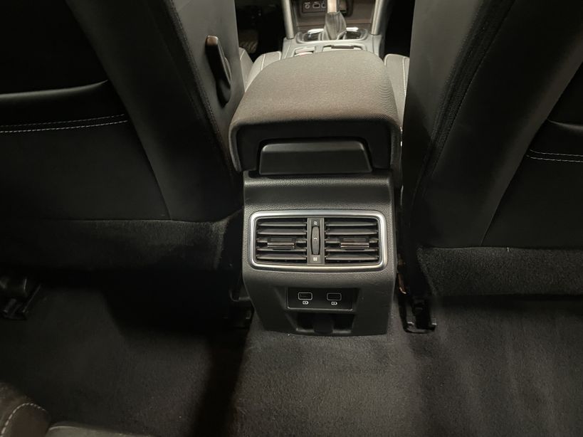 RENAULT MEGANE IV ESTATE 2021 - Photo n°31