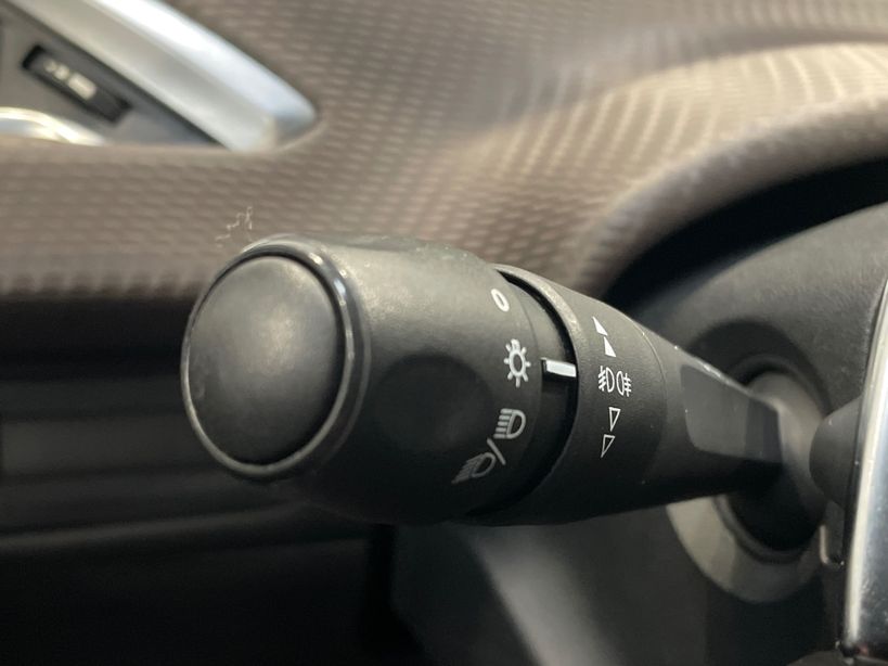 PEUGEOT 2008 2015 - Photo n°29