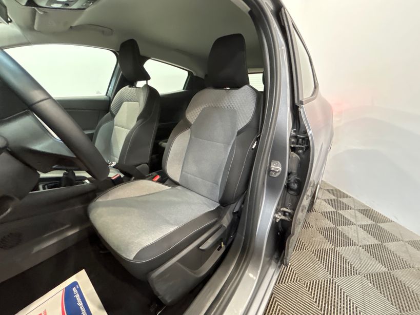 RENAULT CLIO V 2024 - Photo n°9