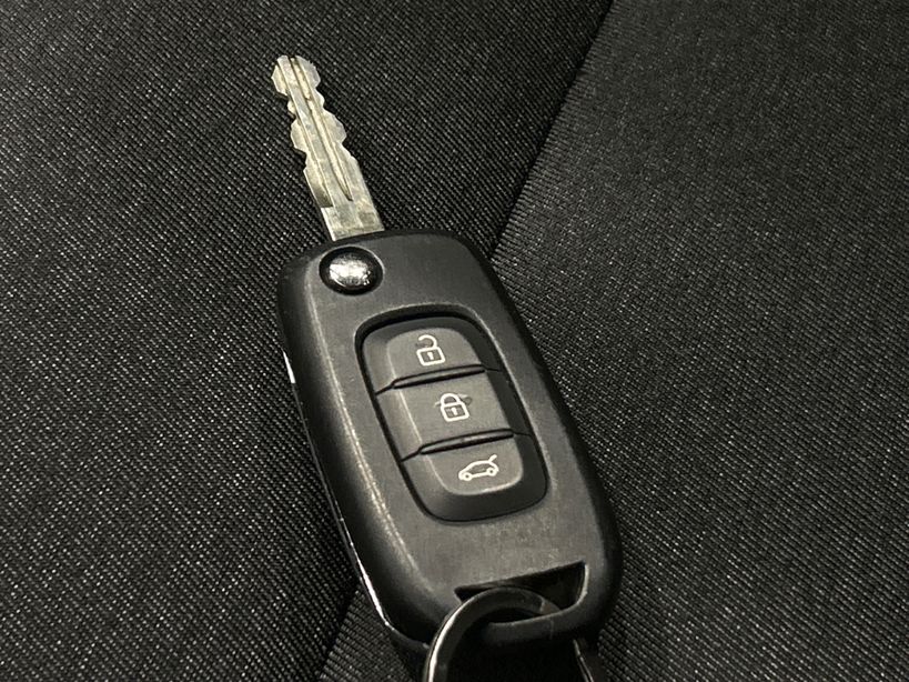 RENAULT CLIO V 2023 - Photo n°38