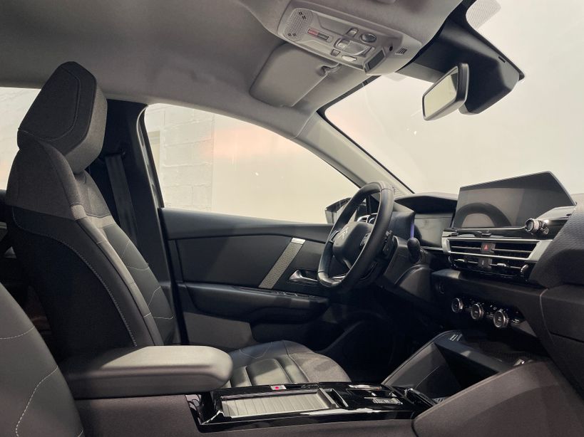 CITROEN C4 X 2023 - Photo n°21