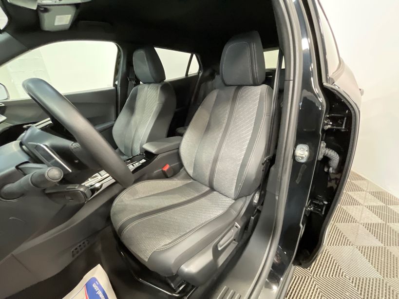 PEUGEOT 2008 2024 - Photo n°9