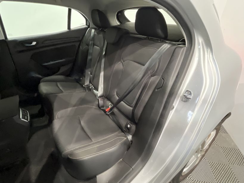 RENAULT MEGANE IV BERLINE BUSINESS 2020 - Photo n°10