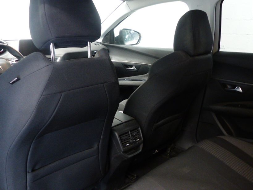 PEUGEOT 3008 BUSINESS 2019 - Photo n°14