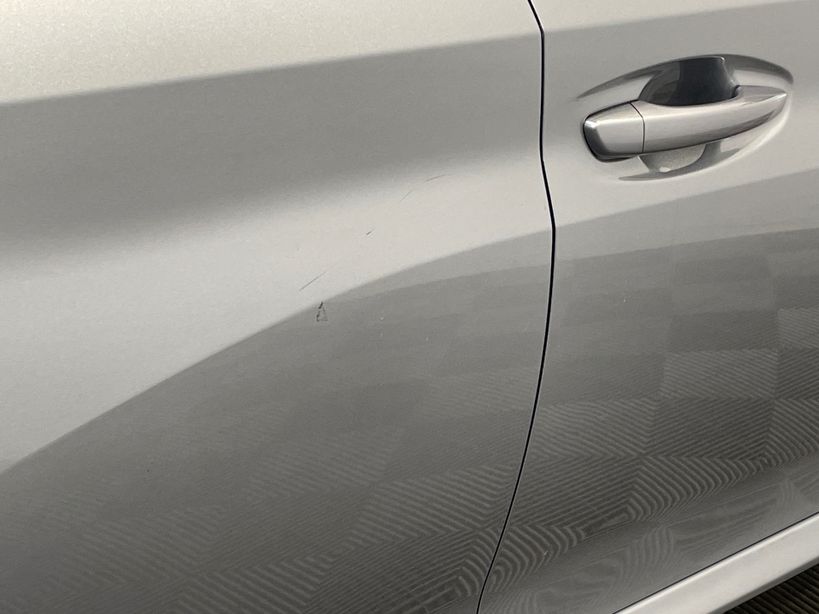 PEUGEOT 208 2023 - Photo n°3