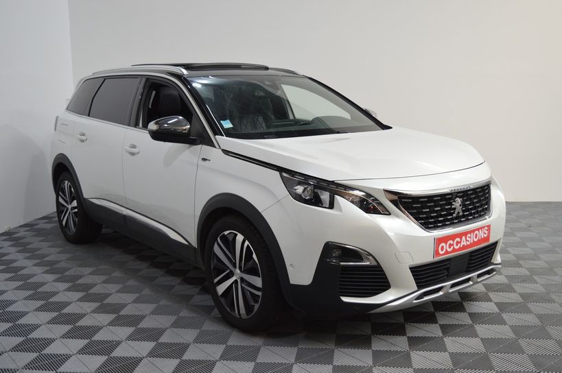 PEUGEOT 5008 2018 - Photo n°2