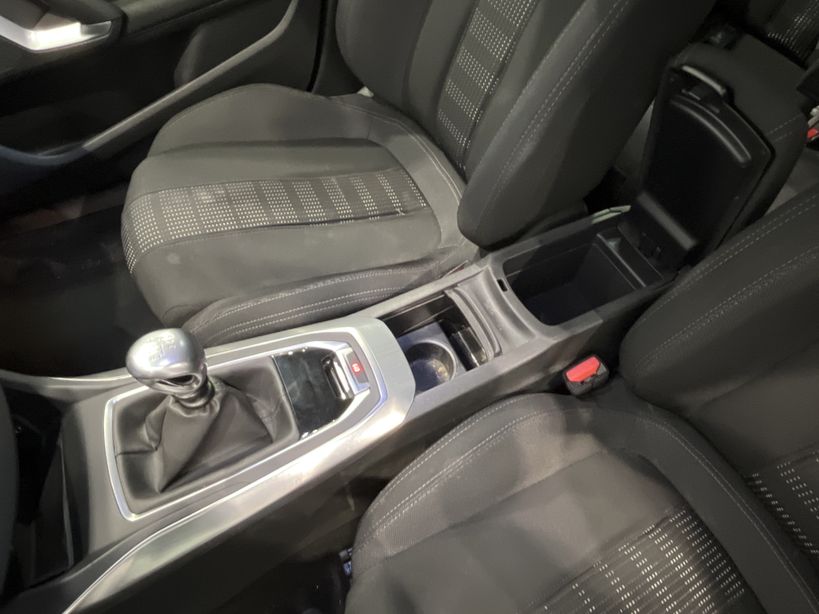 PEUGEOT 308 2016 - Photo n°21