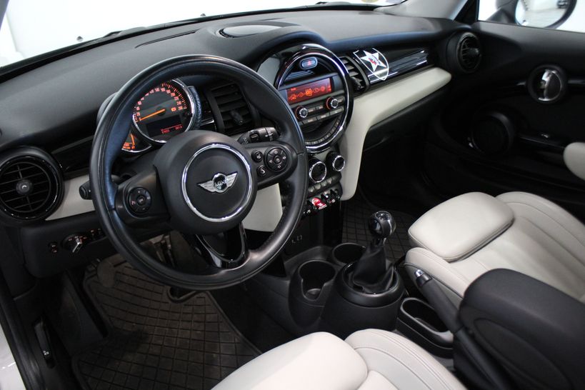 MINI MINI F56 2014 - Photo n°11