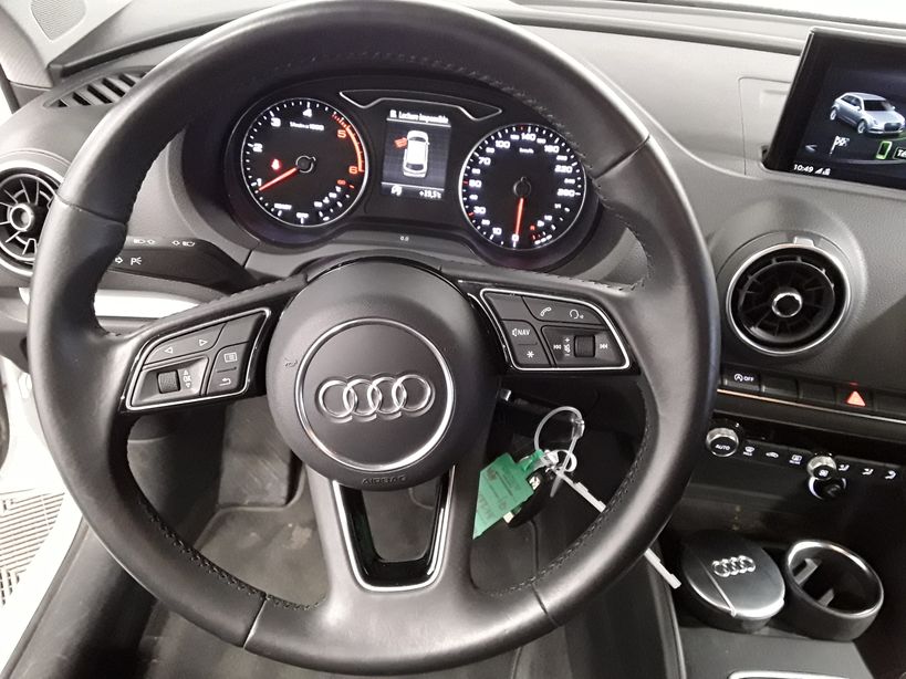 AUDI A3 SPORTBACK BUSINESS 2017 - Photo n°12