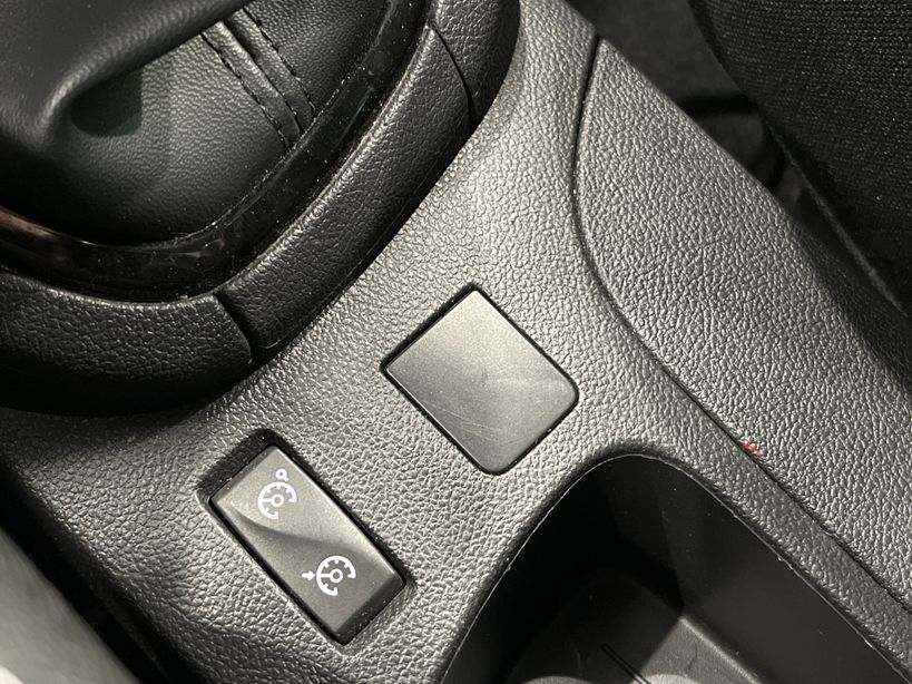 RENAULT CLIO IV 2020 - Photo n°19