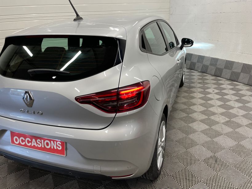 RENAULT CLIO V 2021 - Photo n°30