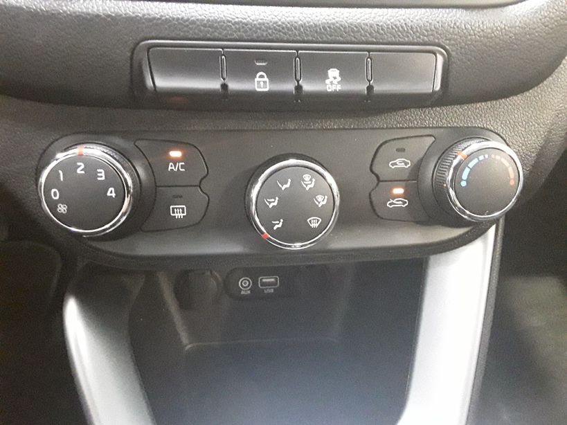 KIA CEE'D 2016 - Photo n°7