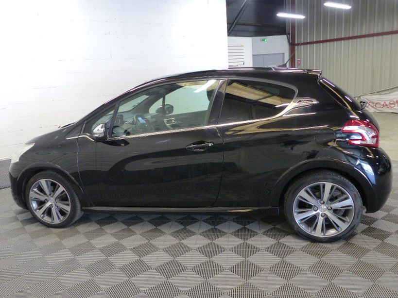 PEUGEOT 208 2014 - Photo n°23