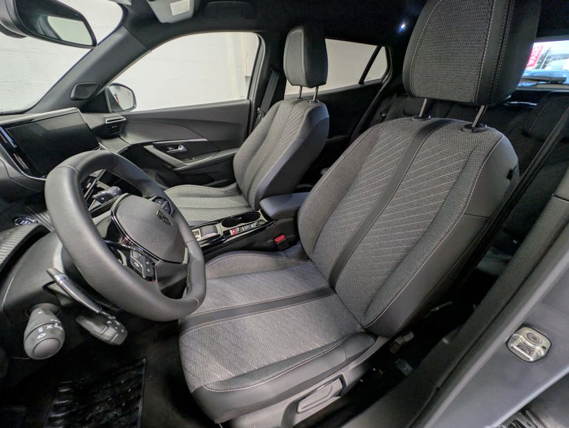 PEUGEOT 2008 2025 - Photo n°12