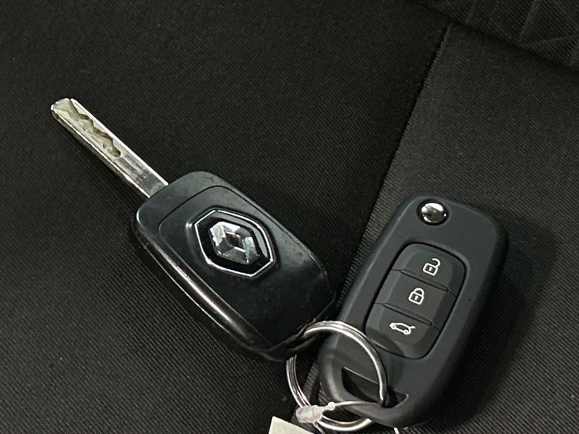 RENAULT CLIO V 2020 - Photo n°38