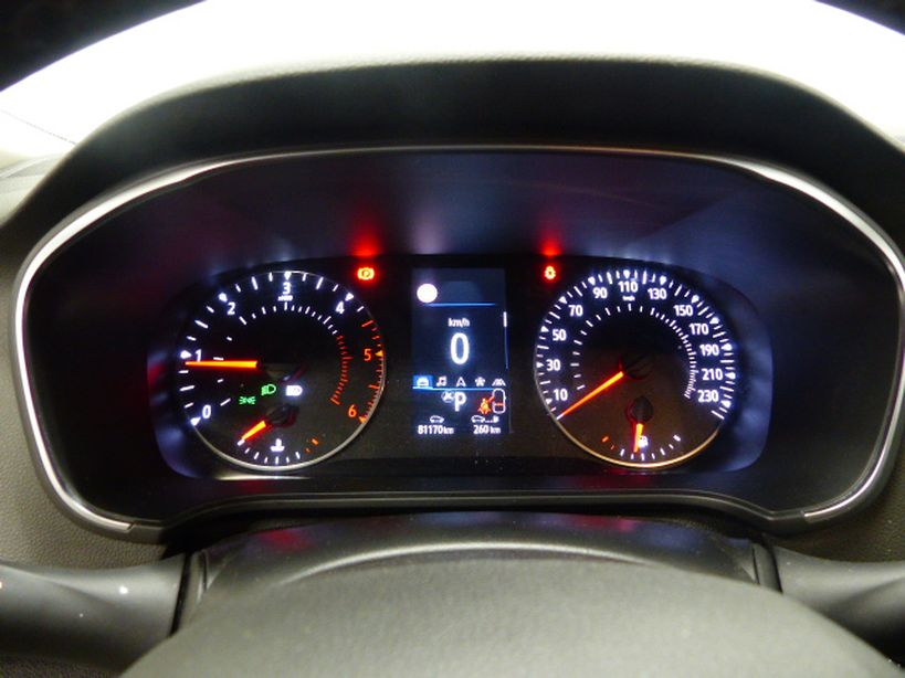 RENAULT MEGANE IV BERLINE 2021 - Photo n°19