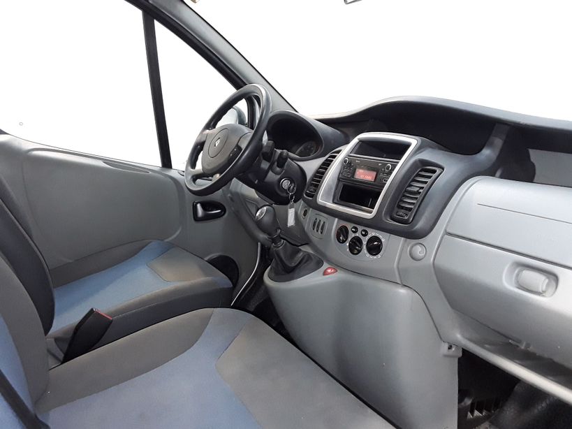 RENAULT TRAFIC II PASSENGER 2013 - Photo n°3