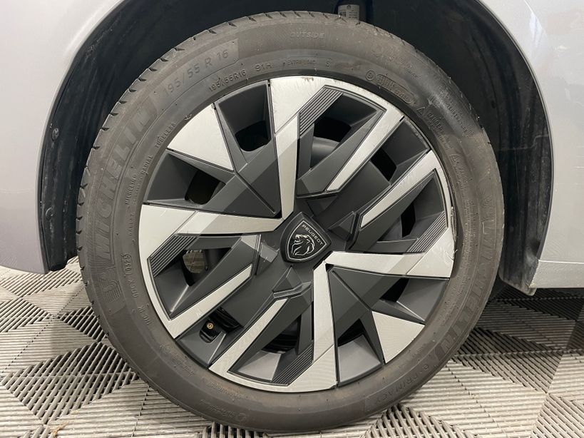 PEUGEOT 208 2025 - Photo n°4