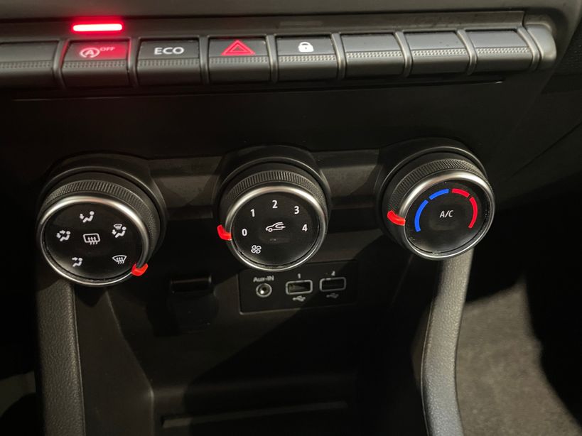 RENAULT CLIO V 2020 - Photo n°24