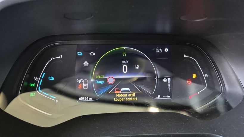 RENAULT CAPTUR 2023 - Photo n°9
