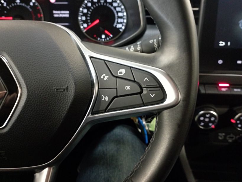 RENAULT CLIO V 2019 - Photo n°24