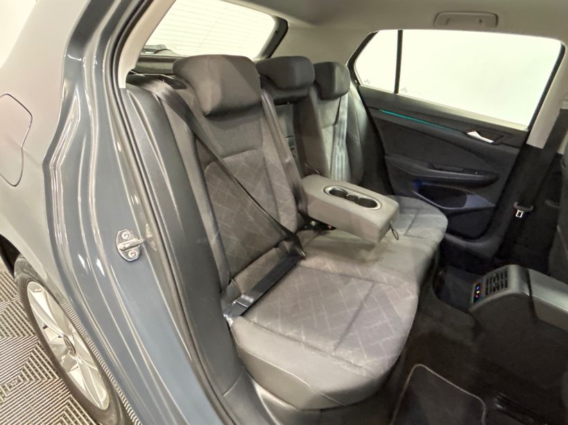 VOLKSWAGEN GOLF 2022 - Photo n°33