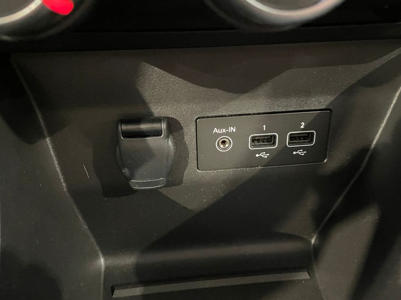 RENAULT CLIO V 2022 - Photo n°25