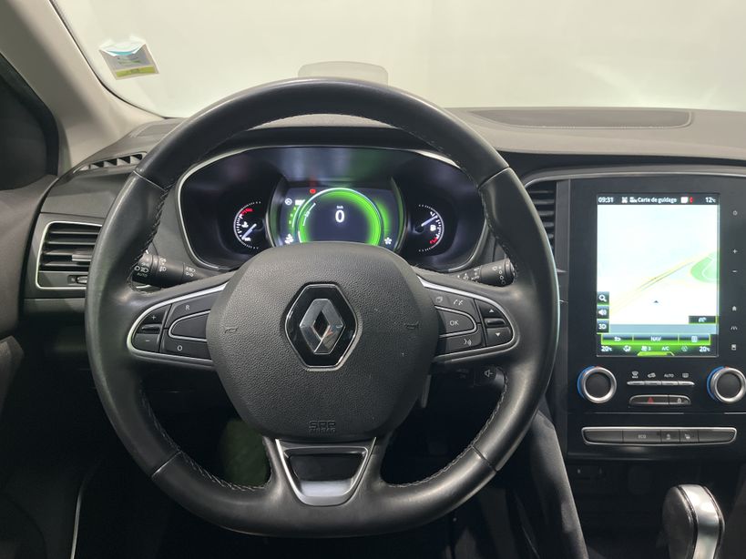 RENAULT MEGANE IV ESTATE 2017 - Photo n°11