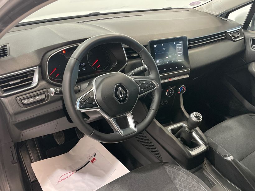 RENAULT CLIO V 2021 - Photo n°12