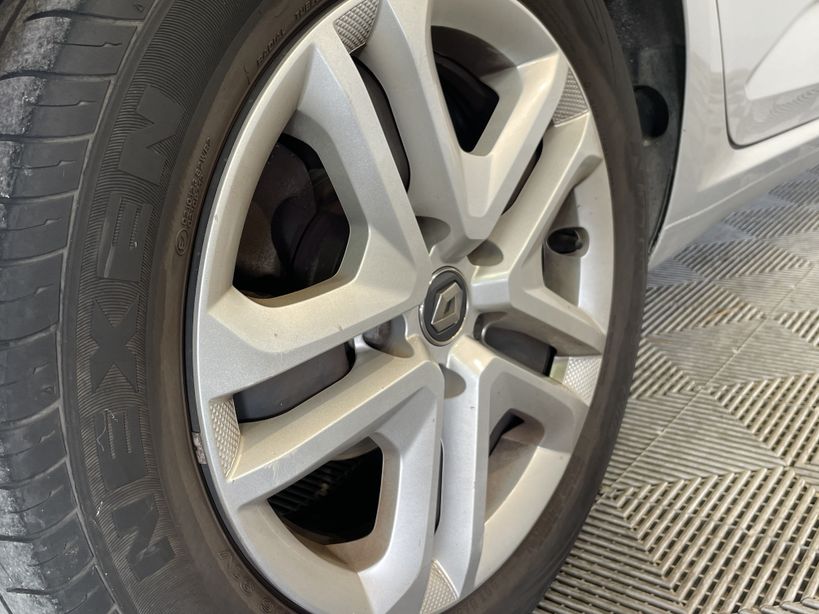 RENAULT MEGANE IV BERLINE BUSINESS 2020 - Photo n°9