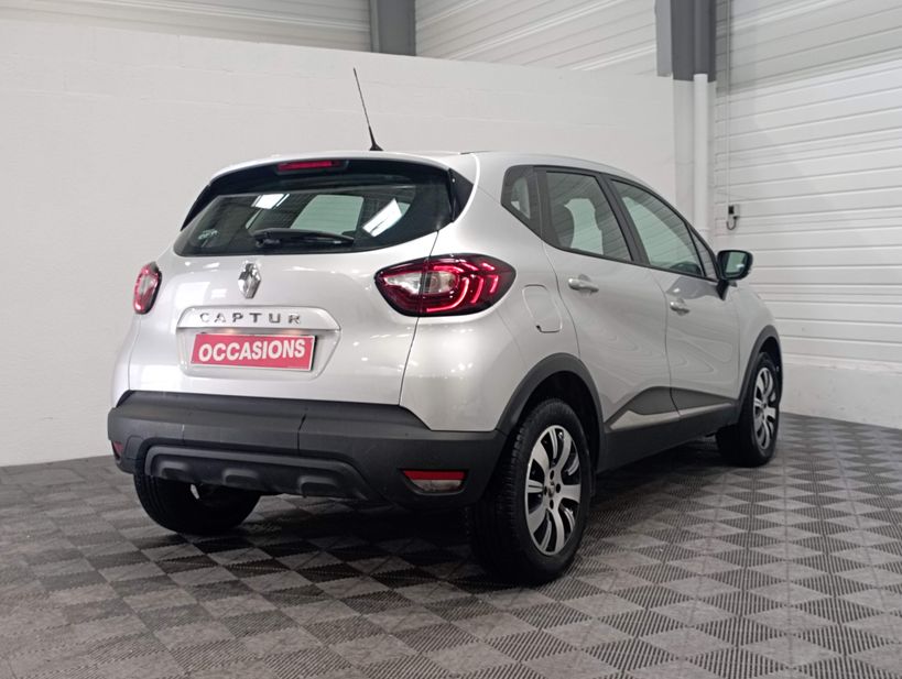 RENAULT CAPTUR 2018 - Photo n°6