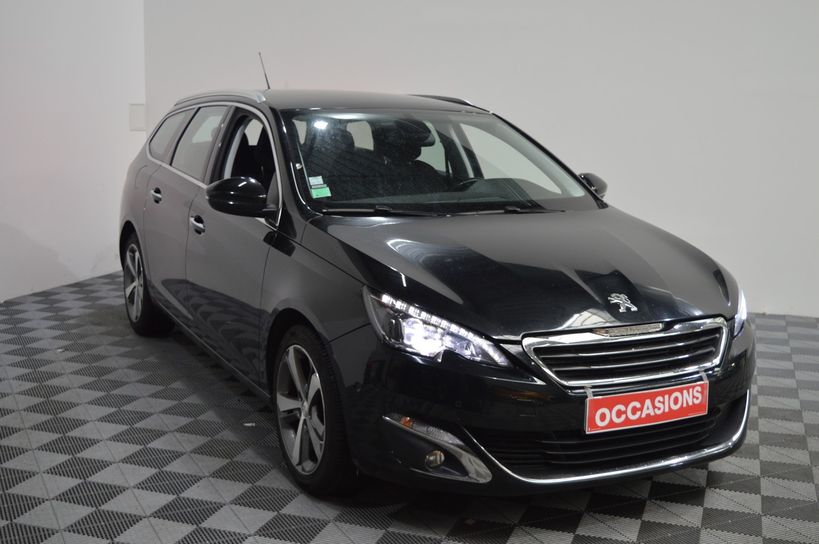 PEUGEOT 308 SW 2015 - Photo n°2