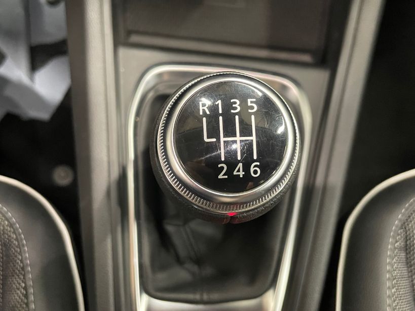 RENAULT CAPTUR 2023 - Photo n°25