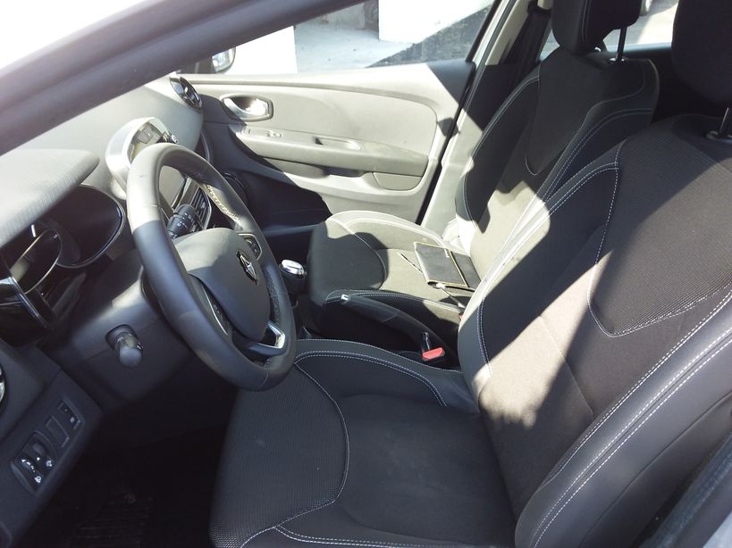 RENAULT CLIO IV ESTATE 2017 - Photo n°25