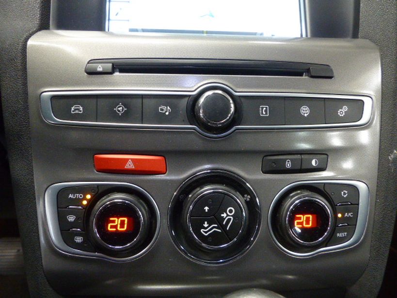 CITROEN C4 2016 - Photo n°20