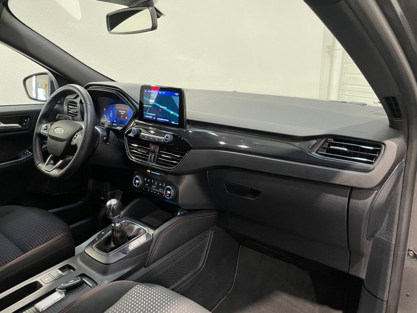 FORD KUGA 2022 - Photo n°9