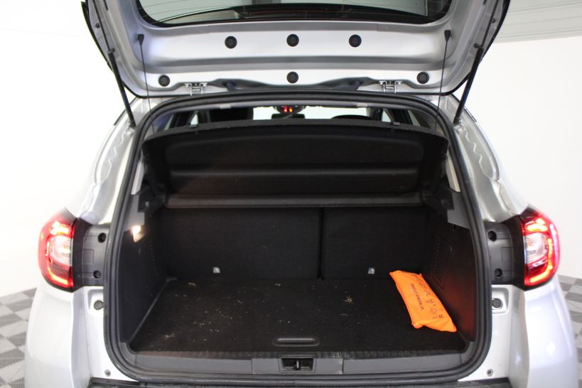 RENAULT CAPTUR 2018 - Photo n°9