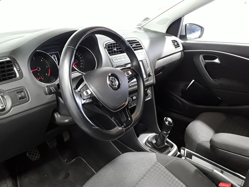 VOLKSWAGEN POLO BUSINESS 2017 - Photo n°31