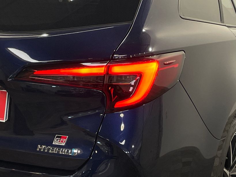 TOYOTA COROLLA TOURING SPORTS HYBRIDE 2023 - Photo n°8