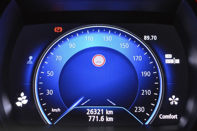 RENAULT MEGANE IV ESTATE 2019 - Photo n°18