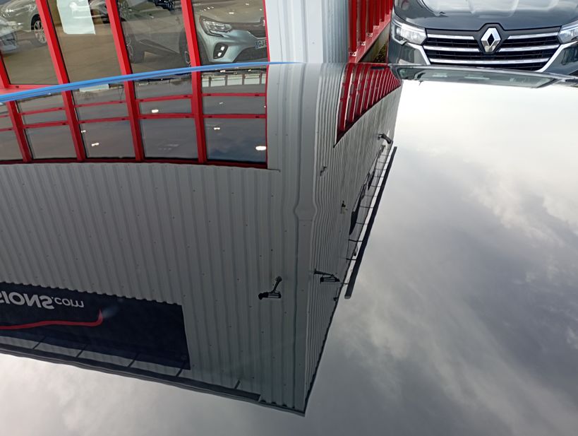 PEUGEOT 208 2021 - Photo n°17