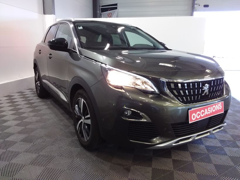 PEUGEOT 3008 2019 - Photo n°3