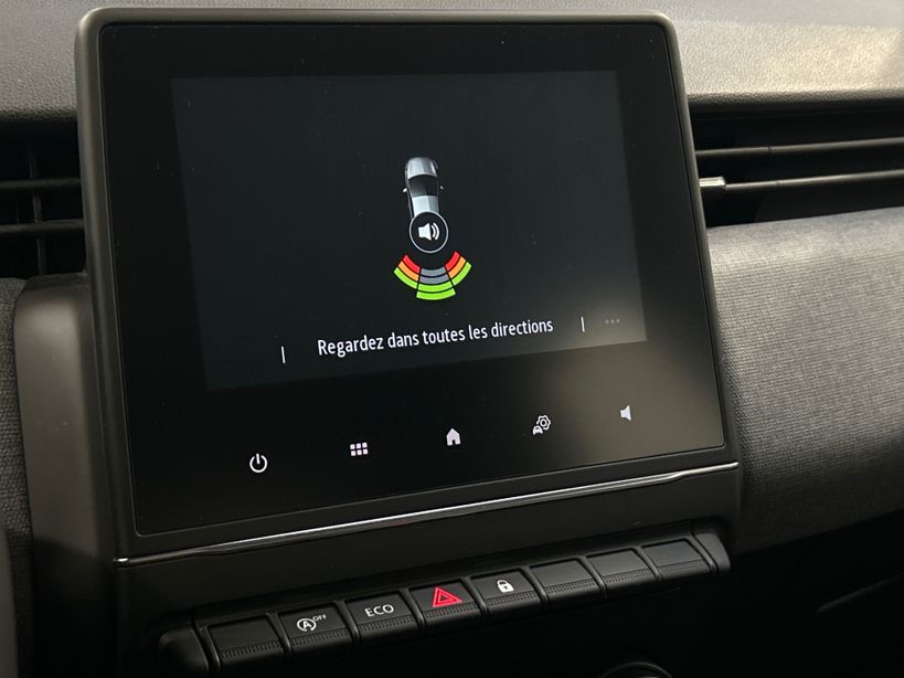 RENAULT CLIO V 2024 - Photo n°12