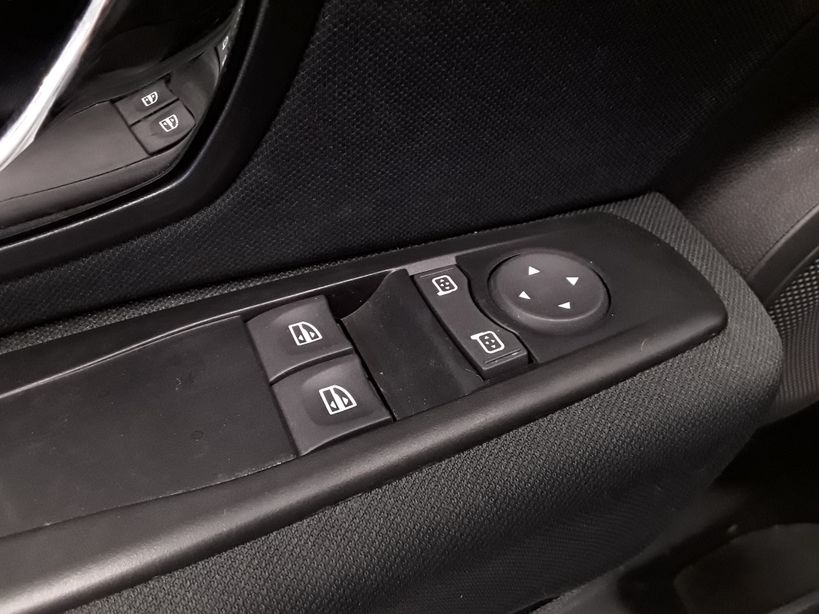 RENAULT MEGANE III SOCIETE 2015 - Photo n°29