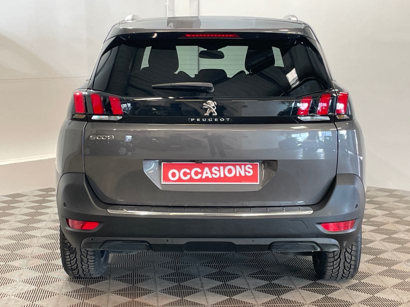 PEUGEOT 5008 2023 - Photo n°5