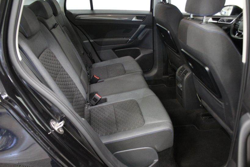 VOLKSWAGEN GOLF SPORTSVAN BUSINESS 2019 - Photo n°9